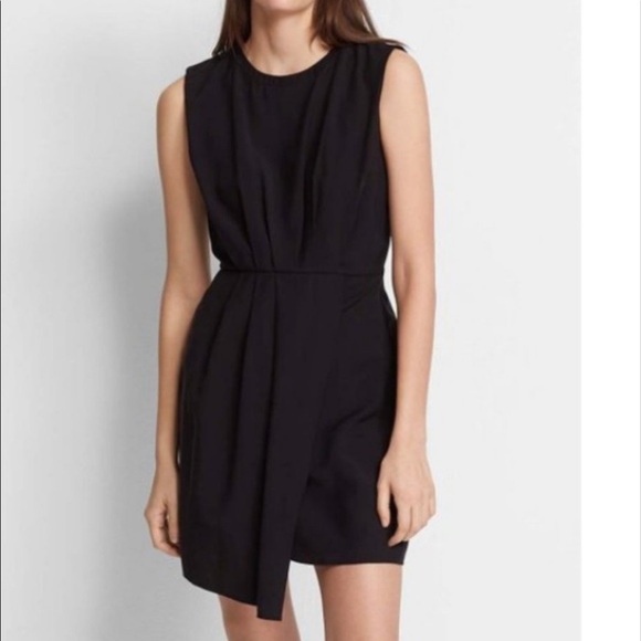 Club Monaco Dresses & Skirts - NWT Club Monaco Perdeta Dress